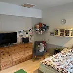 Charming Townhouse With Its Own Courtyurd ヴィラ *