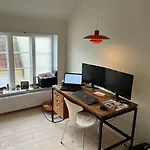 Charming Townhouse With Its Own Courtyurd ヴィラ *