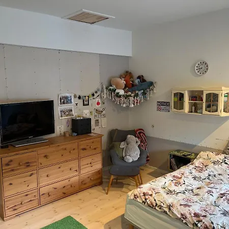 Charming Townhouse With Its Own Courtyurd Villa *